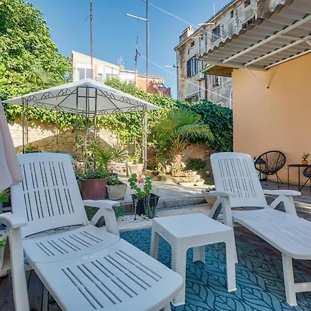 Amphitheater Garden Studio Pula