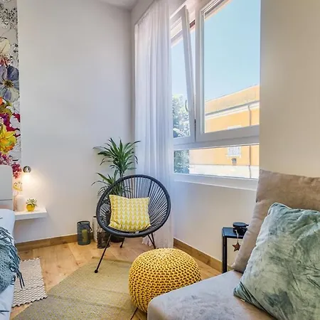 Amphitheater Garden Studio Apartment Pula